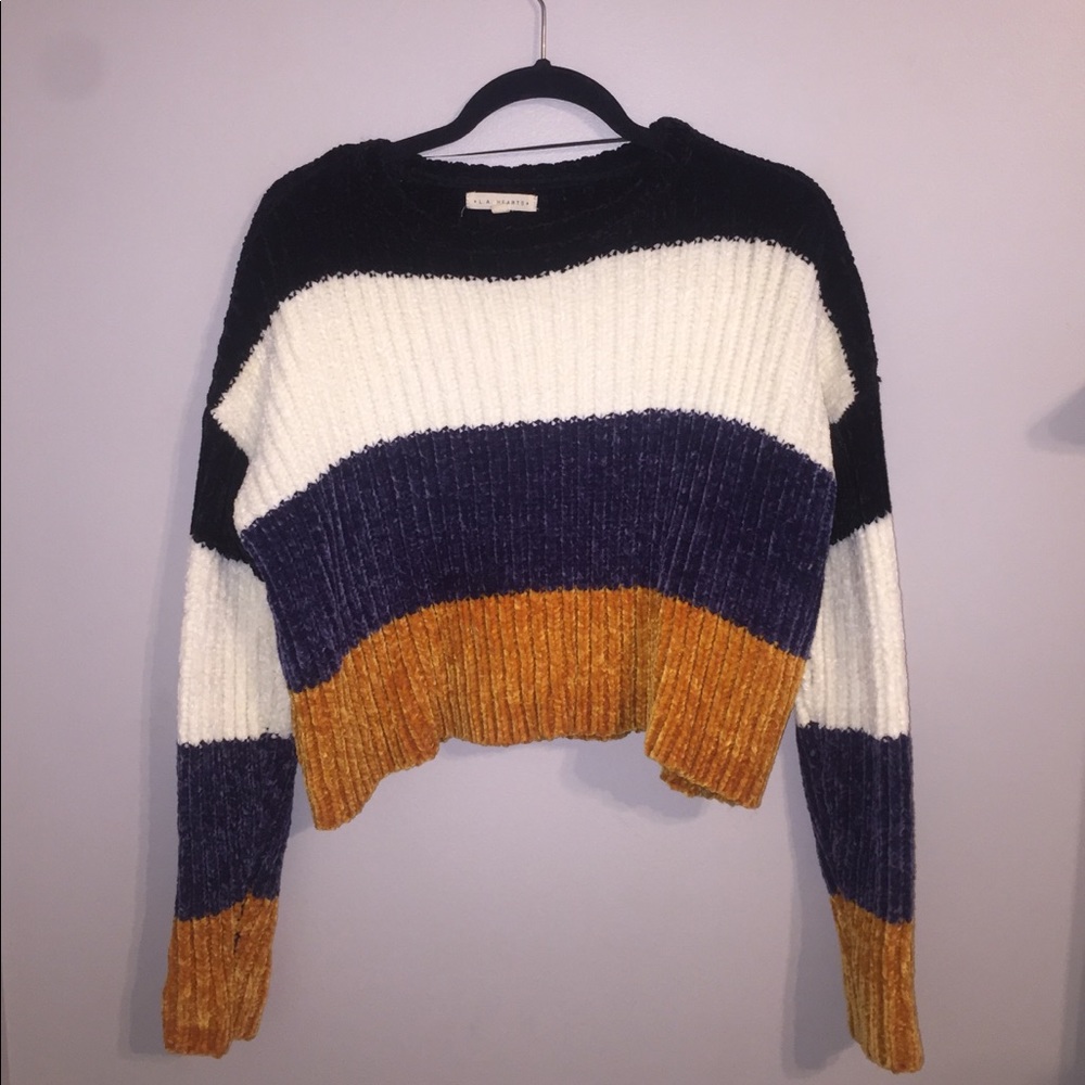 cropped sweater